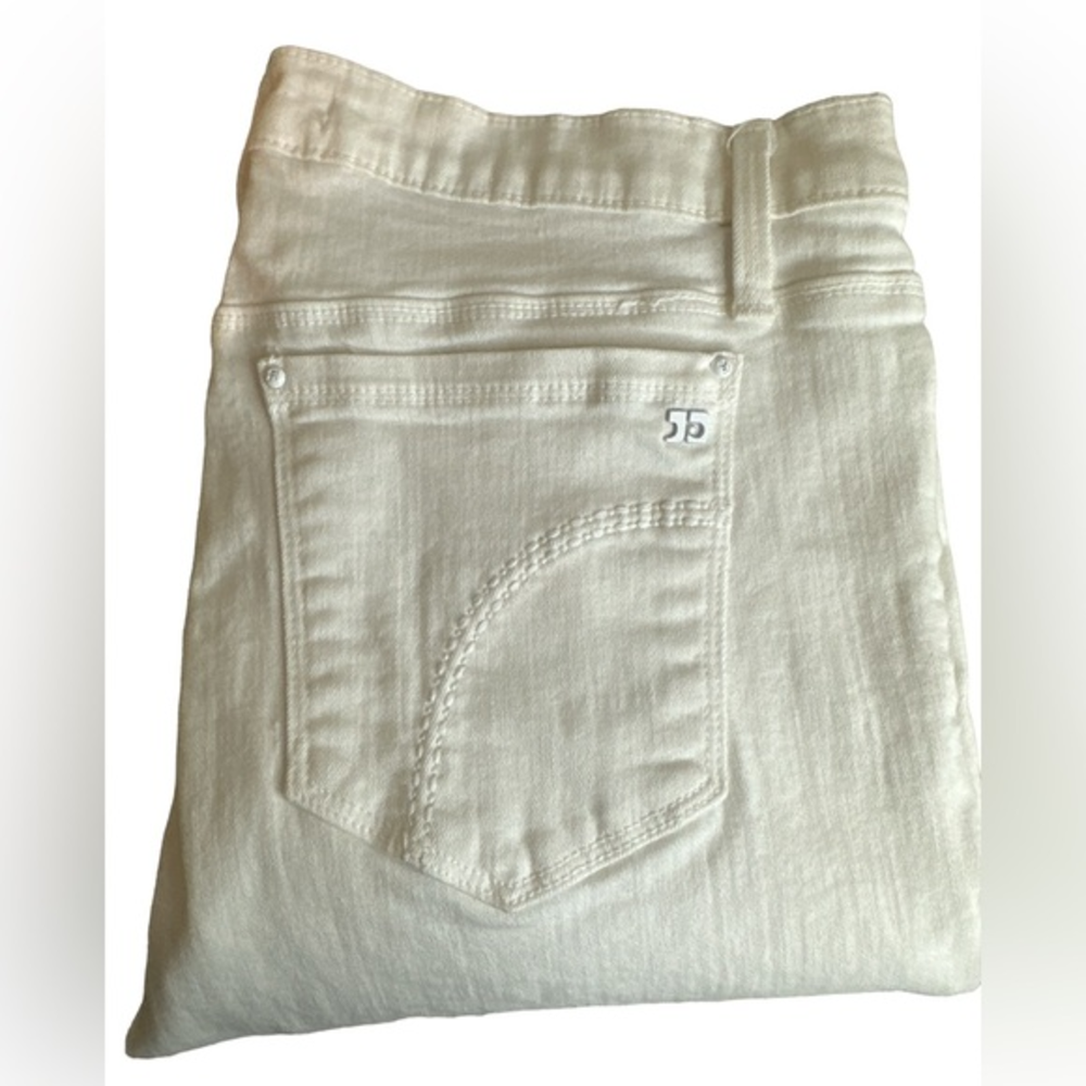 Joe’s Jeans White Crop Size 31